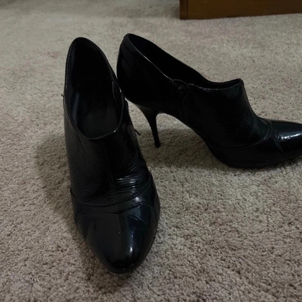 Oasis Sleek Black Heeled Boots